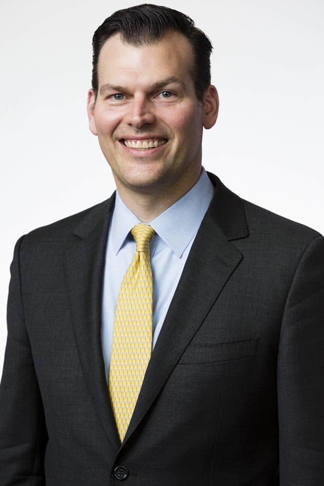 Male financial services headshot