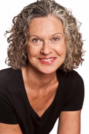 NYC-mature-actress-commercial-headshot