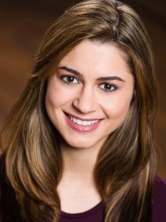 Commercial-actress-headshot Commercial-actress-headshot