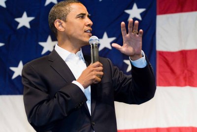 President-Barack-Obama-and-Flag