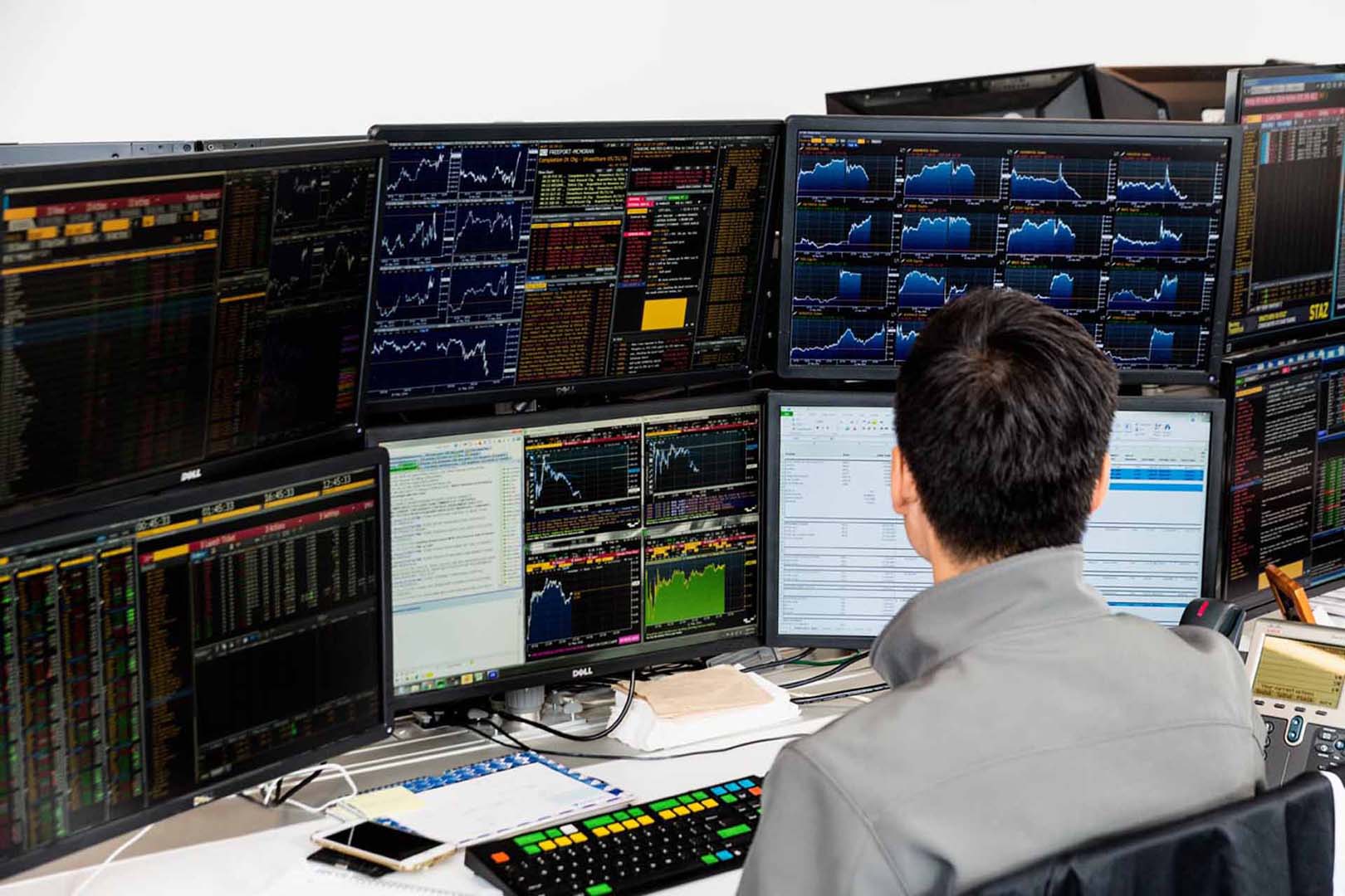 Financial-services-environmental-photo Financial-services-environmental-photo