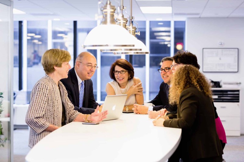 Informal-team-meeting