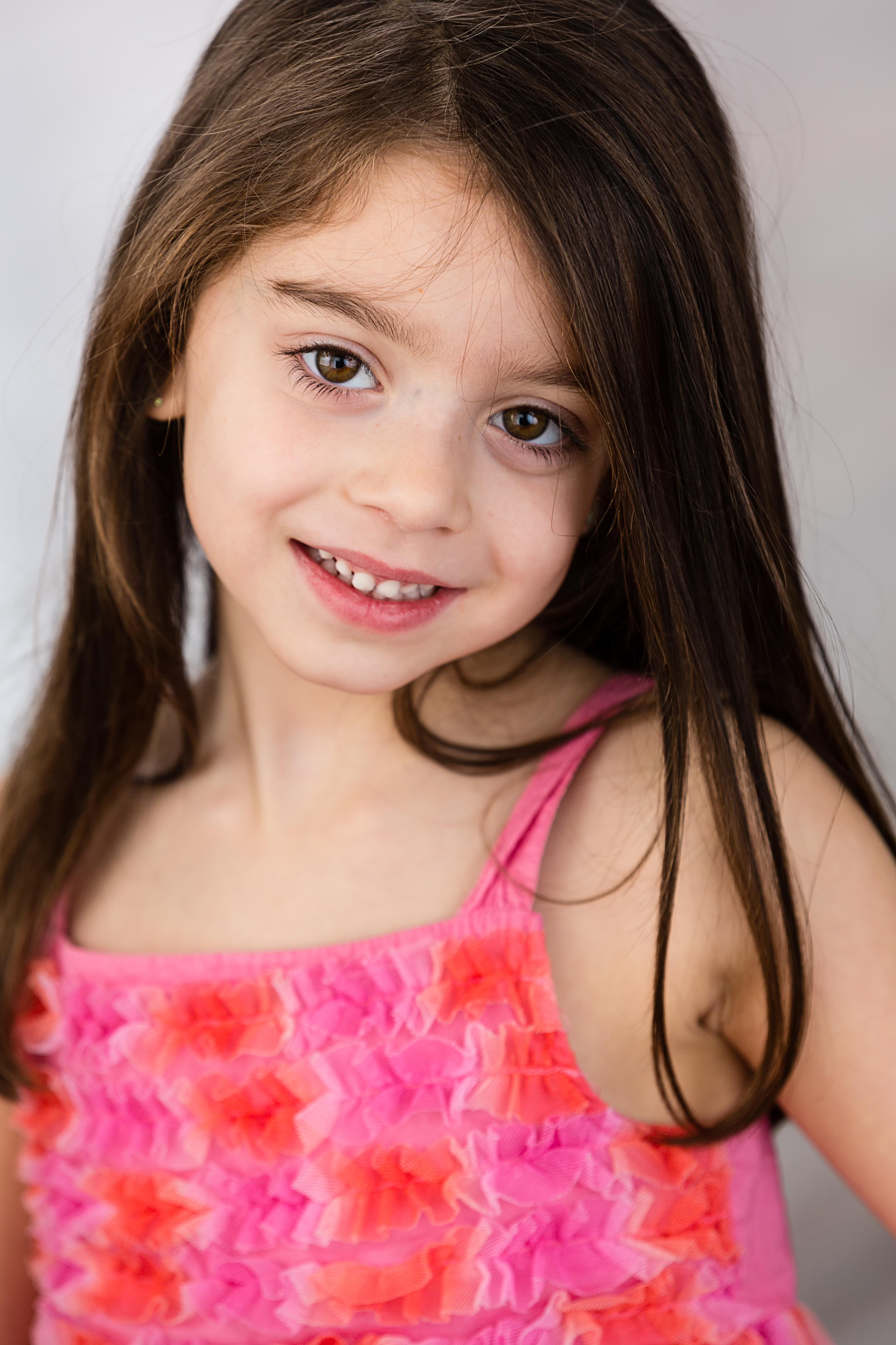 Child actress commercial shot
