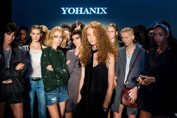 Fashion-show-models-runway-lineup-1