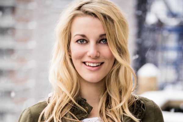 Model-professional-headshot-Deutsch-Photo