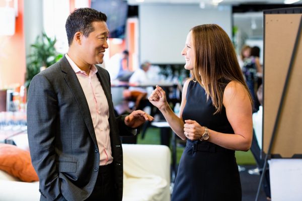Dynamic Team Portraits: Showcasing Collaboration in the Workplace