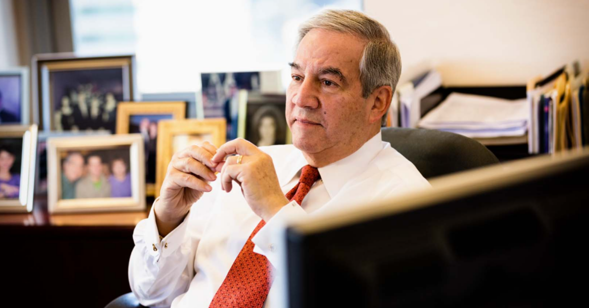 Setting the Tone: How Professional Photos Capture Corporate Vibes ...