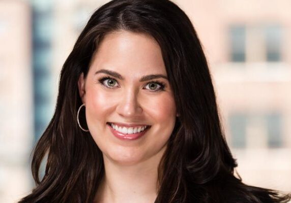 Corporate executive headshot - iwindow background