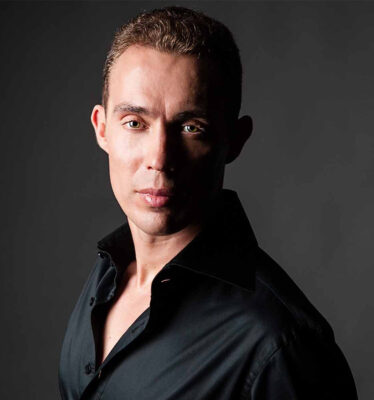 male-model-portfolio-studio-shot-v2